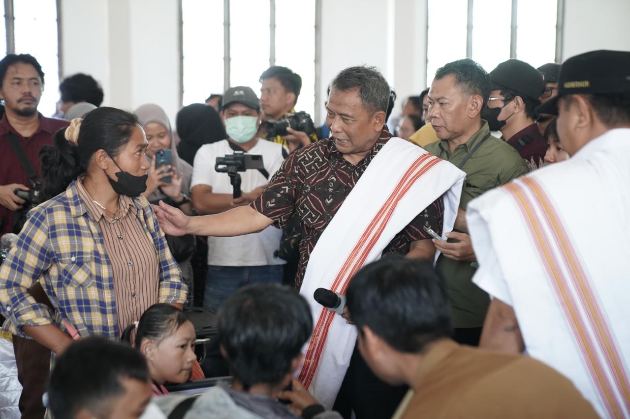 Kehadiran Kemensos di 17 Kecamatan Kabupaten Mamasa Salurkan Bantuan Rp 140 Miliyar