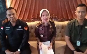 Tiga Tersangka Dugaan Pemalsuan dan Penyerobotan Lahan Milik PT Gorby Putra Utama Yang Melibatkan Pengusaha HA Segere Disidang