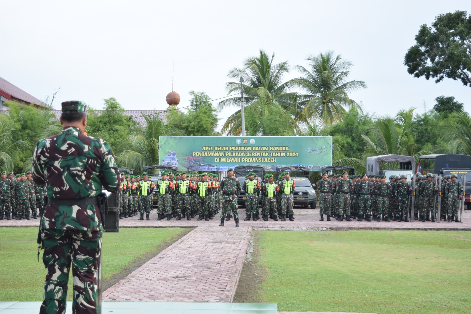 Danyonif 113/JS Hadiri Apel Gelar Pasukan Dalam Rangka Pengamanan Pilkada Serentak Tahun 2024 di Wilayah Provinsi Aceh