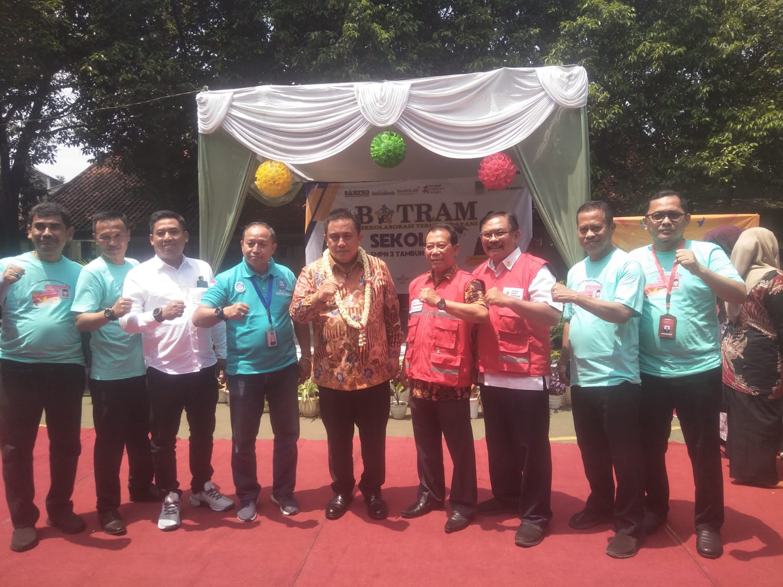 Sukseskan Botram kecamatan, Desa Dan Pemkab Bekasi launching Botram SMPN 2 Tambun Selatan