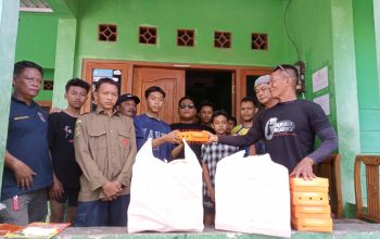 Peduli Sesama PTKN Berbagi Nasi Kotak Kepada 12 Panti Asuhan di Kota Madiun