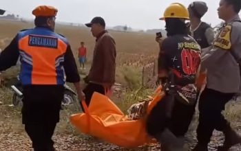 Bermain Dipinggir Rel, 4 Orang Tewas Tertabrak Kereta Fajar Utama di Karawang