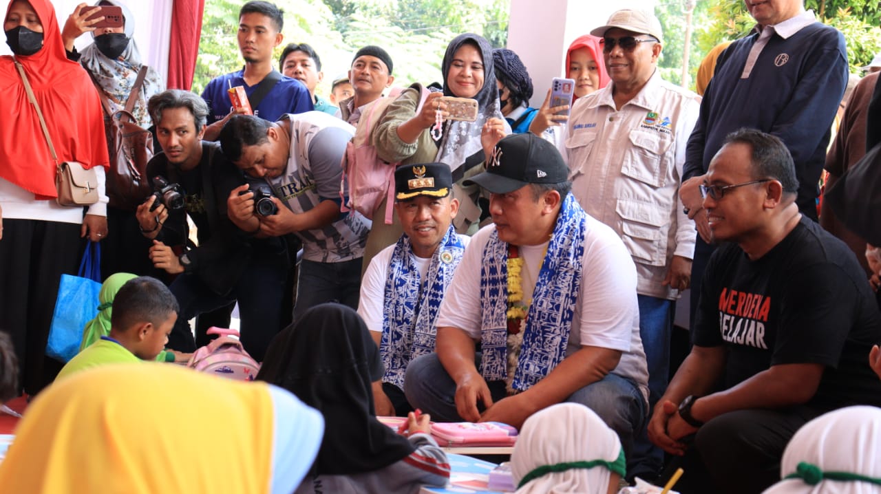 Berikan Layanan Mudah dan Berkualitas, Pj Bupati Bekasi Buka Acara Botram di Cikarang Utara