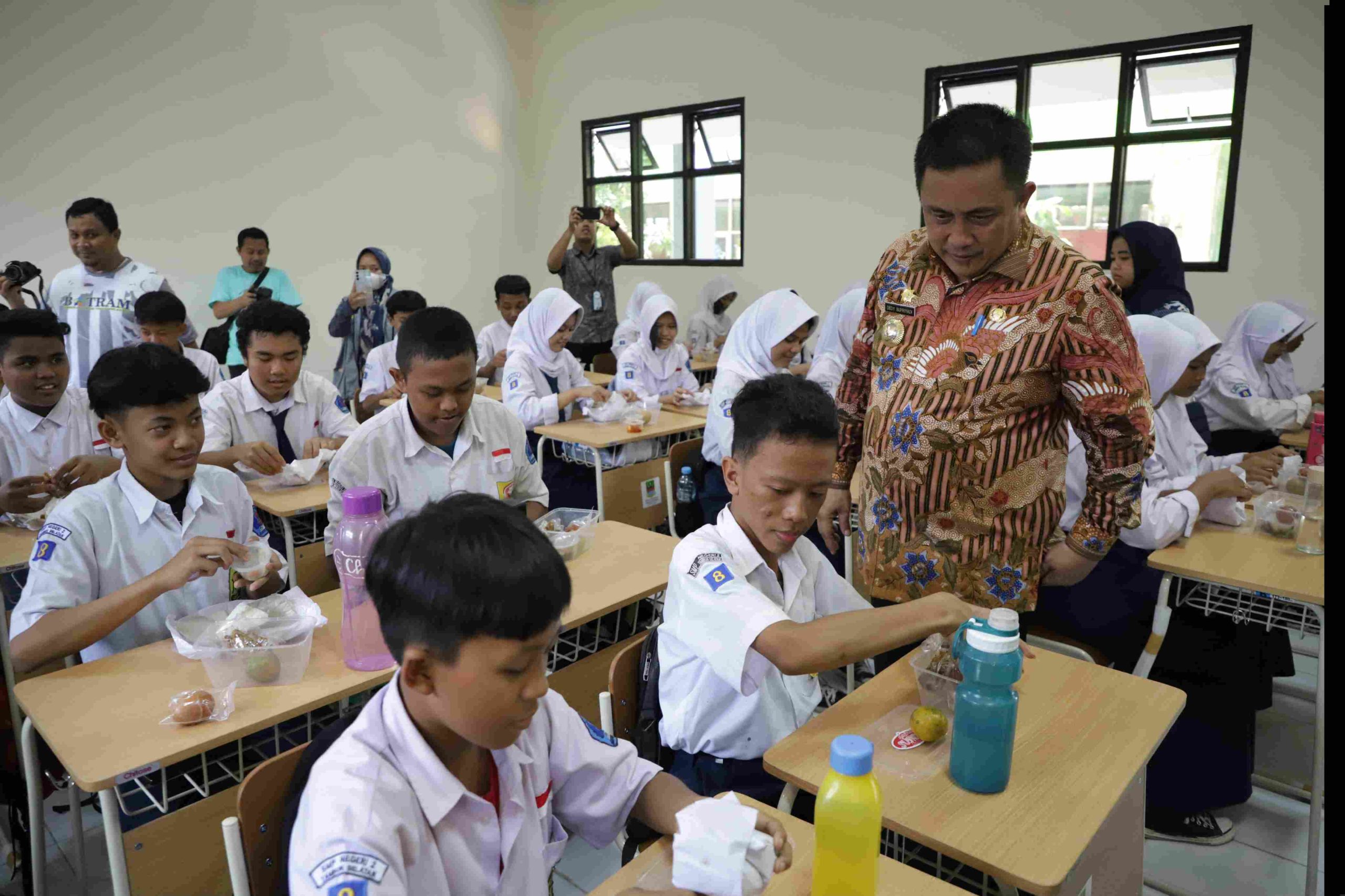 Pemkab Bekasi Mulai Uji Coba Program Makan Bergizi Gratis