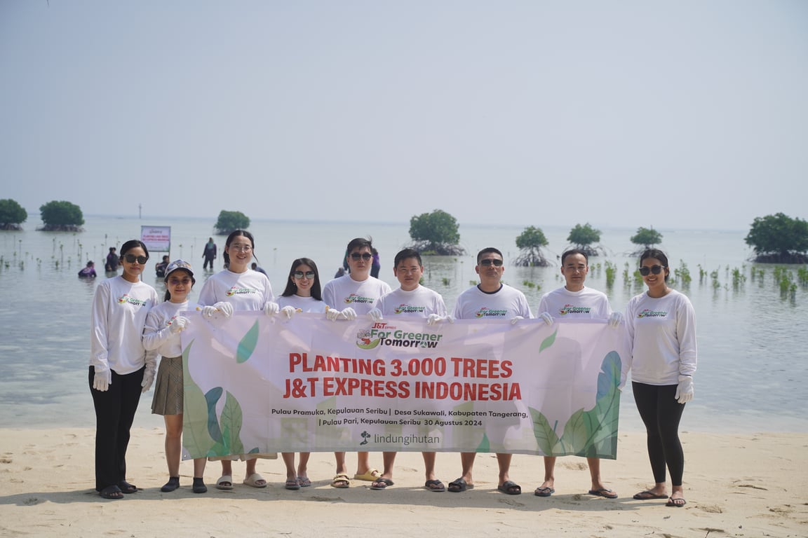 Program CSR J&T Express Tanam 3.000 Mangrove untuk Melestarikan Lingkungan