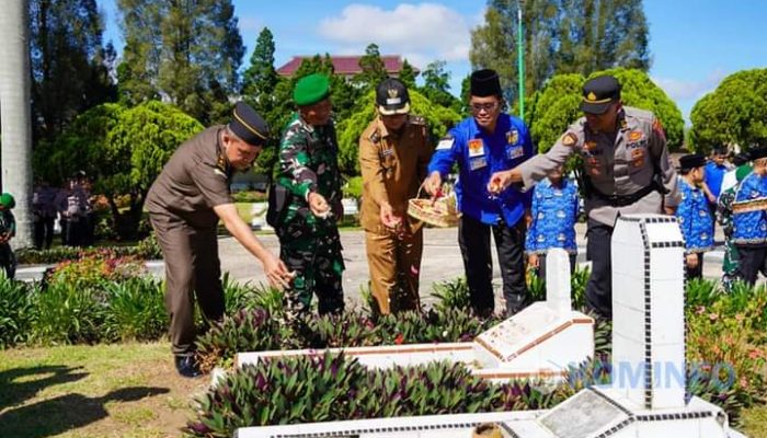 Wakil Bupati Karo Pimpin Upacara Peringatan Hari Sumpah Pemuda Ke 96