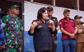 Bupati Karo Meninjau Langsung Desa Ketawaren Terdampak Tanah Longsor