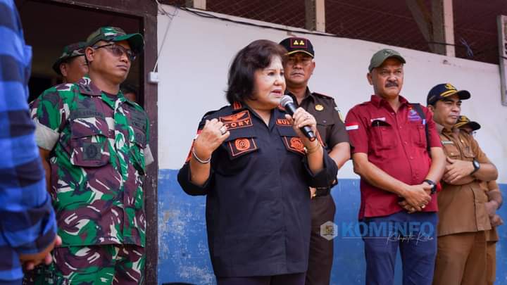 Bupati Karo Meninjau Langsung Desa Ketawaren Terdampak Tanah Longsor