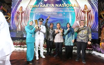 Berprestasi Juara 1, Kelurahan Nusajaya Karawaci Tangerang Dapat Penghargaan dari Kemendagri