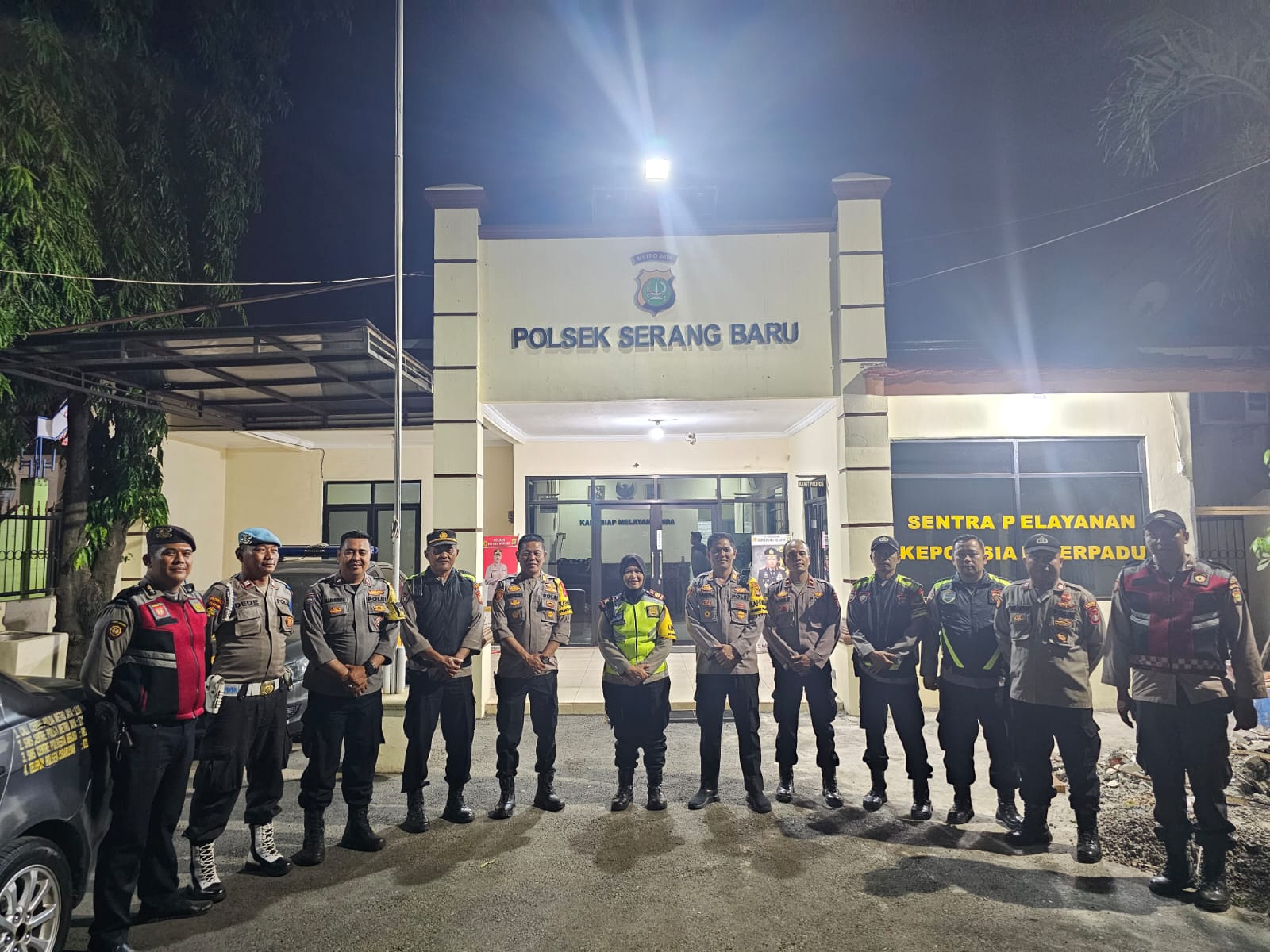 Polsek Setu, Polsek Cibarusah dan Polsek Serang Baru Patroli Gabungan Antisipasi Guantibmas di Kecamatan Serang Baru