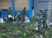 Ribuan Personel TNI dari Tiga Matra Bersama Masyarakat Melaksanakan Karya Bakti Besar di Kali Blencong Tarumajaya