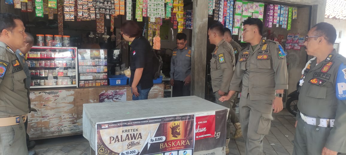 Giat Gabungan Sat Pol PP & Bea Cukai Jember Dalam Rangka Opgab Peredaran Rokok Ilegal Di Wilayah Kab. Bondowoso