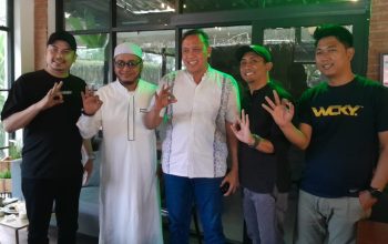 Walaupun di Tengah Kesibukan Kampanye, Paslon "RIDHO" Selalu Jalin Silaturahmi dengan Ulama Kota Bekasi