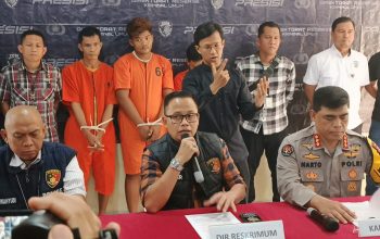 3 Perampok Minimarket di Pemulutan Todong Karyawan dengan Senpira Ambil Rokok dan Uang Dilaci Kasir