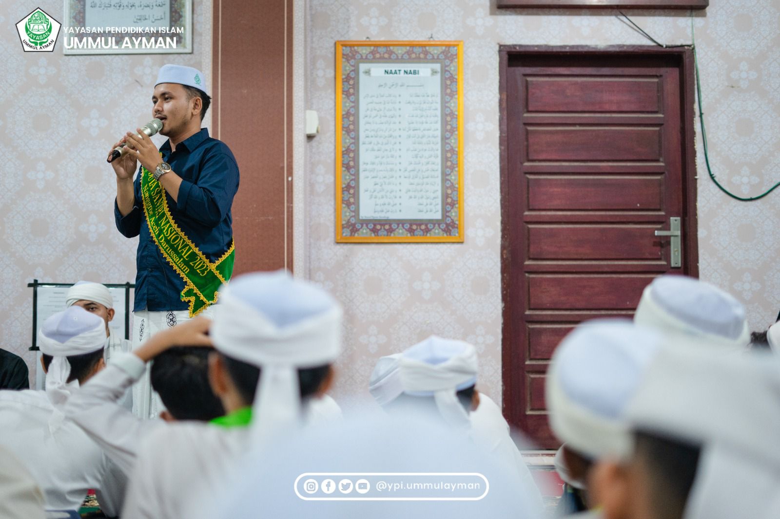 Peringatan Hari Santri Nasional di Dayah Ummul Ayman Samalanga, Duta Santri Nasional (Aceh) 2023 Jadi Pemateri.