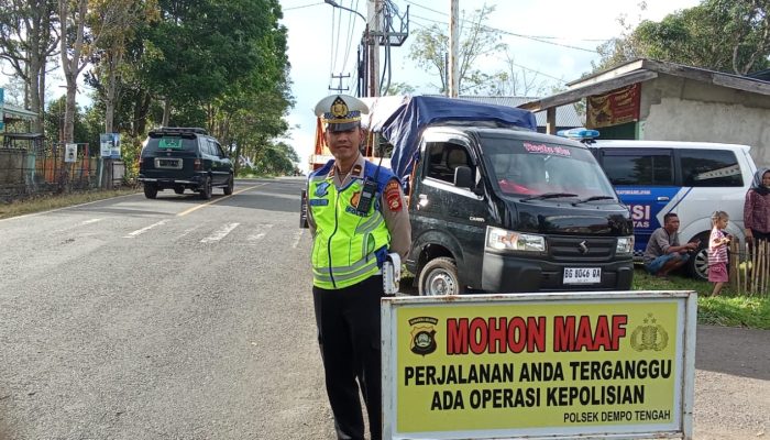 Melalui Operasi Zebra 2024, Satlantas Polres Pagaralam Berikan Kesadaran Kepada Pengendara Tentang Keselamatan Dan Kelengkapan Berkendara