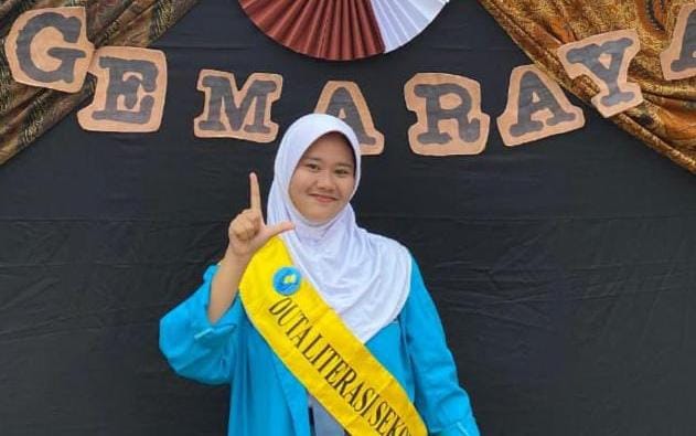 Wina Widiansyah SMAN 3 Cikarang Utara Menjadi Juara 1 Duta Literasi 2024