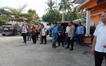 Polsek Penukal Abab Menghadiri Rapat Koordinasi Membahas Rencana Pembangunan Jaringan Listrik di Talang Betung, Desa Prambatan