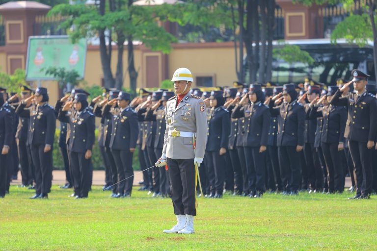 Mabes Polri Gelar Upacara Sumpah Pemuda: Indeks Pembangunan Pemuda Harus Ditingkatkan