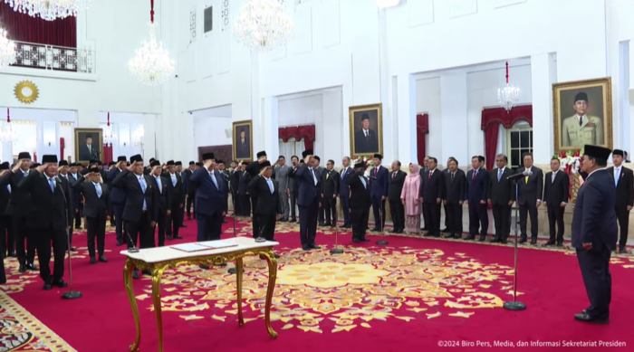 Presiden Prabowo Subianto Lantik Menteri Kabinet Merah Putih, di Istana Negara, Jakarta