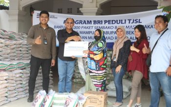 BRI Cabang Cikarang Salurkan 5.000 Paket Sembako Melalui Yayasan Muhammad Ridho Alpurkon