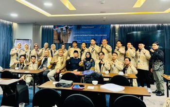 Kemenag Berangkatkan 20 Santri International Fellowship ke Inggris