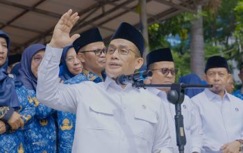 Hari Guru, Wamenag: Kemenag Upayakan Sertifikasi Guru Tuntas dalam Dua Tahun