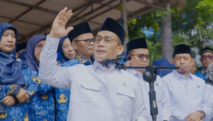 Hari Guru, Wamenag: Kemenag Upayakan Sertifikasi Guru Tuntas dalam Dua Tahun