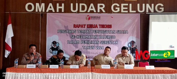 Jelang Pilkada Serentak Tahun 2024, Kapolsek Balerejo menghadiri Rakernis Pengawas TPS