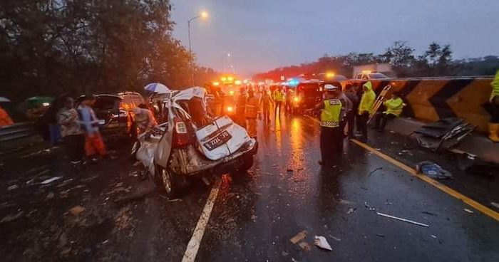UPDATE jumlah korban kecelakaan beruntun Km 92 Tol Cipularang, 1 Orang Tewas