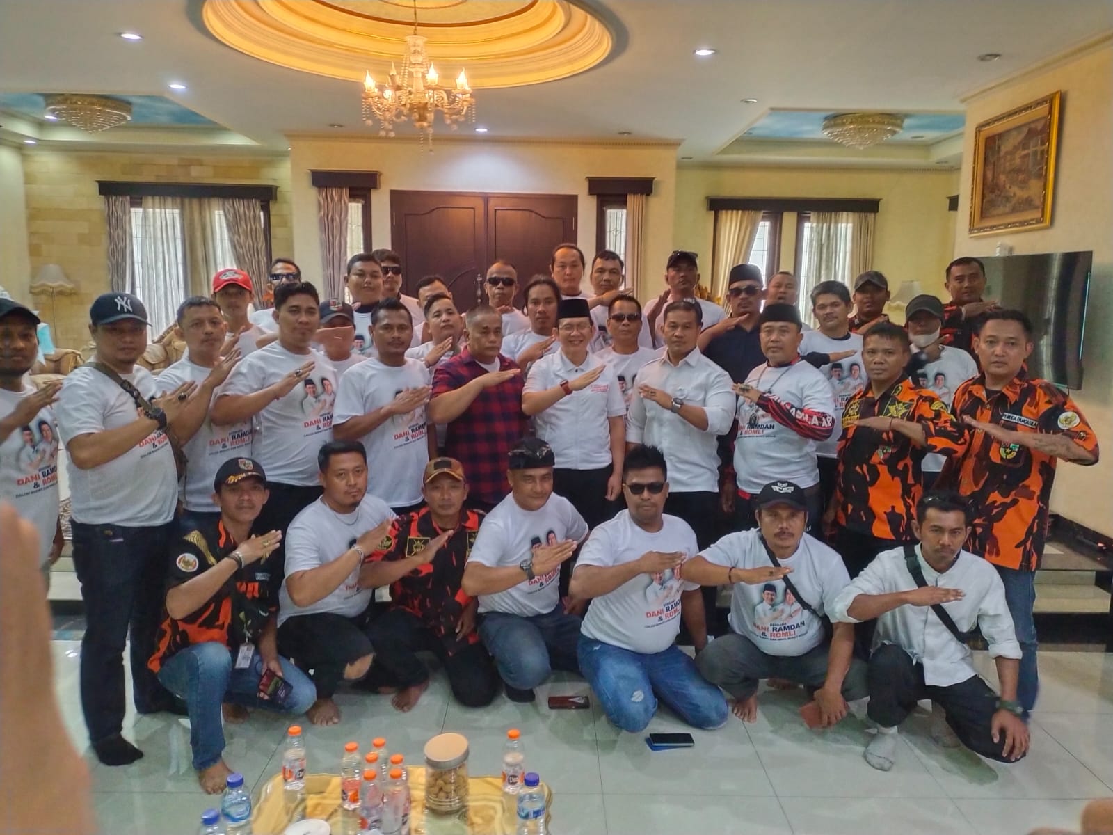 KOTI Mahatidana Pemuda Pancasila MPC Kabupaten Bekasi Dukung Dani Ramdan-Romli