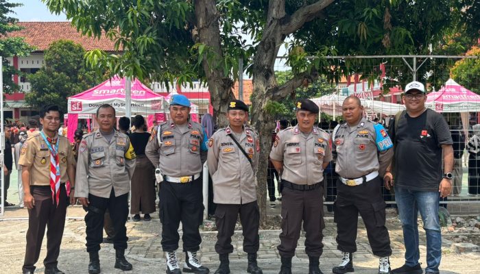 Polsek Cibarusah Monitoring dan Pengamanan di Perlombaan Zona Gembira Pramuka XIII