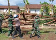 Mas Bhabin Sosok Polisi Bondowoso Cekatan Terekam Saat Kejadian Bencana 