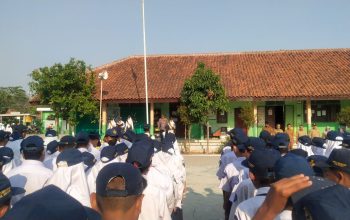 Polsek Serang Baru Sinergi dengan Pelajar Melalui Program Police Goes to School