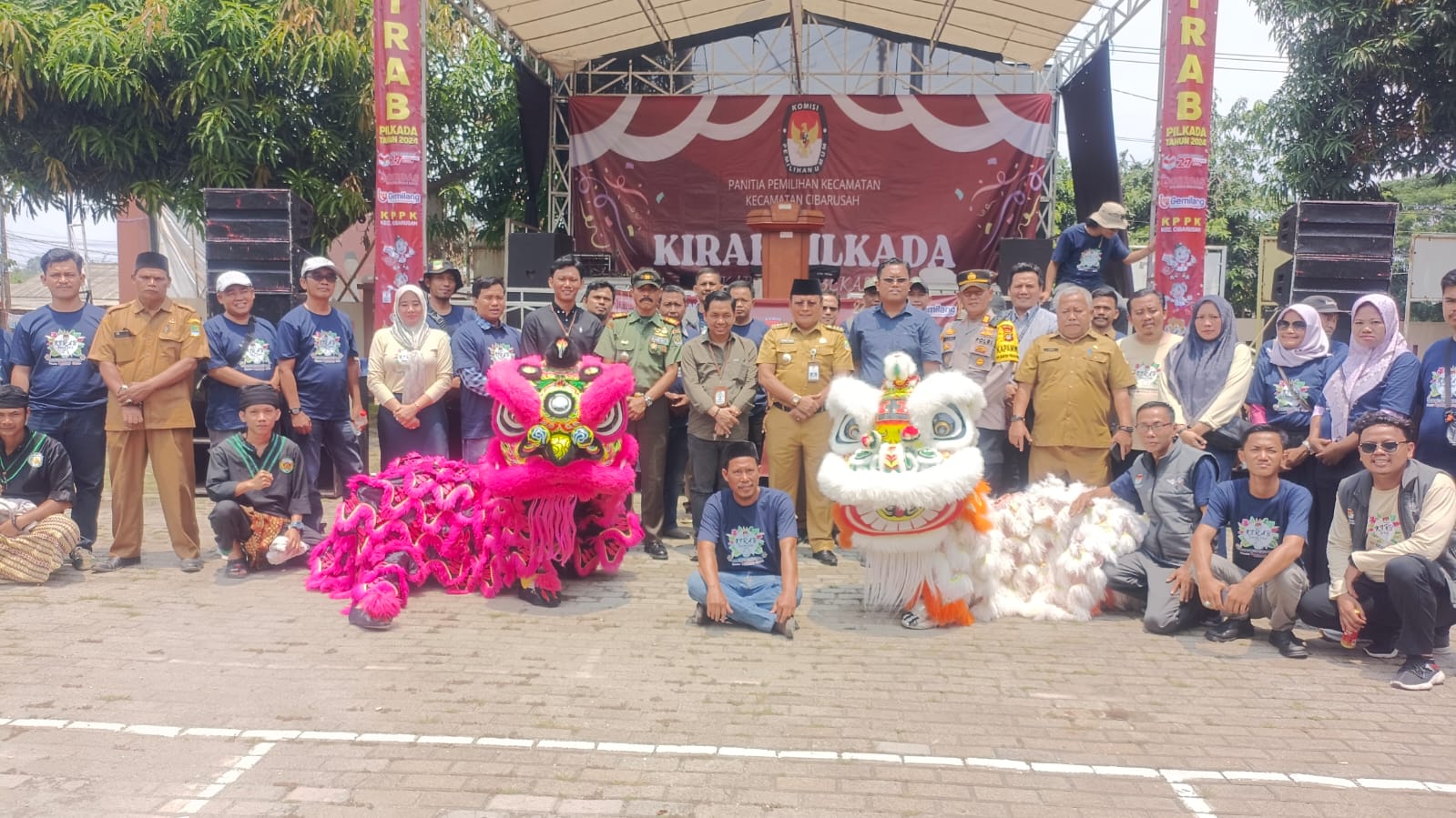 Panitia Pemilihan Kecamatan (PPK) Cibarusah menggelar Kirab Pilkada tahun 2024