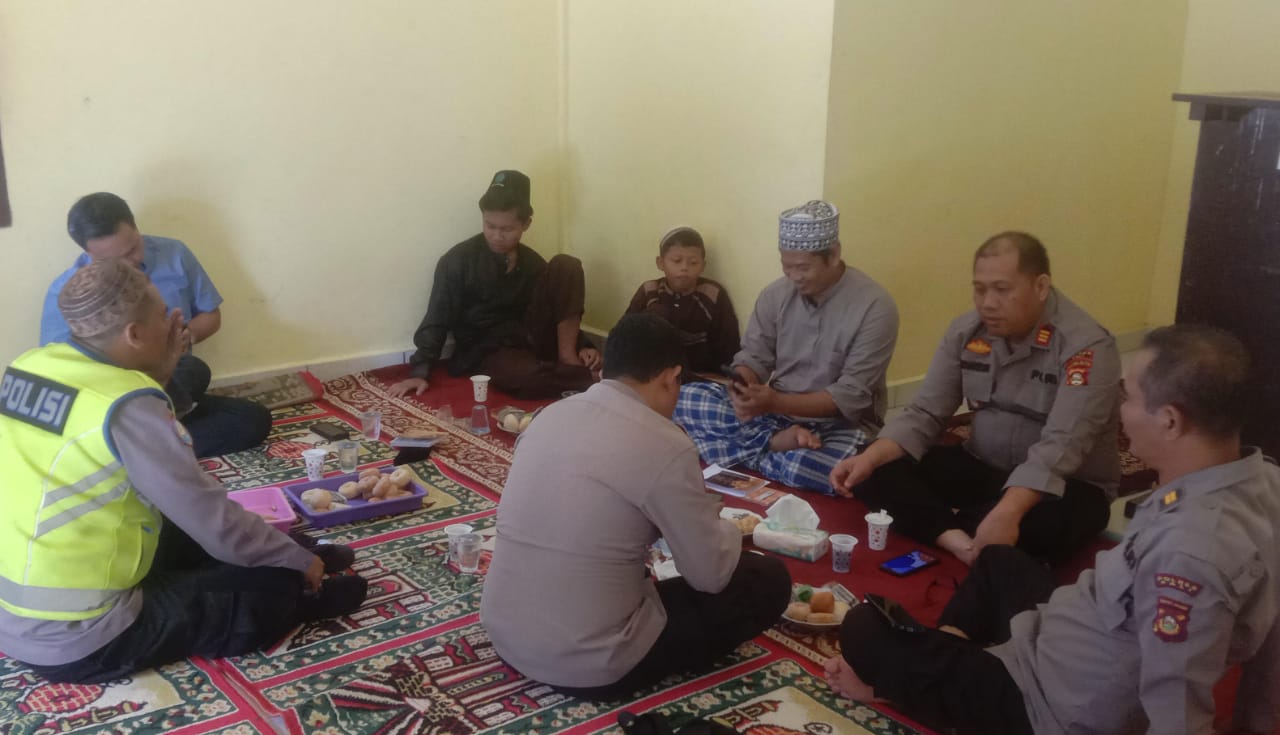 AKP Ardiansyah Dekati Masyarakat Dengan Giat Jum'at Curhat