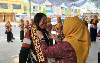 Pj Ketua TP PKK Lampung Utara Buka Lomba Tradisional Dalam Rangka HUT Dharma Wanita Persatuan