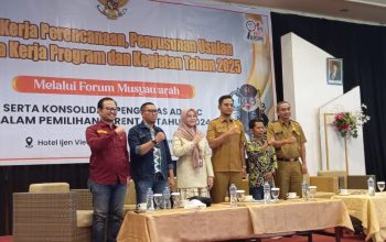 Bawaslu Lakukan Rapat Kerja, Undang Stakeholder dan Panwascam