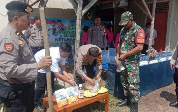 Kapolsek Cibarusah Bersama Muspika dan Penyuluh Pertanian Resmi Luncurkan Gugus Tugas Polri Mendukung Ketahanan Pangan Secara Serentak Melalui Daring