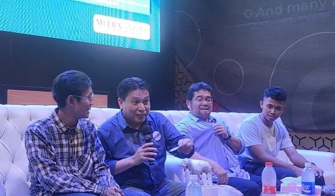 Dahsyat, Milenial dan Gen Z Membludak! Acara Ngulik BN Holik-Faizal Jadi Terobosan Baru Demokrasi di Kabupaten Bekasi