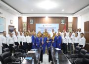 Pj. Bupati Garut menghadiri acara Pembinaan Pegawai Bank Perumda BPR Garut