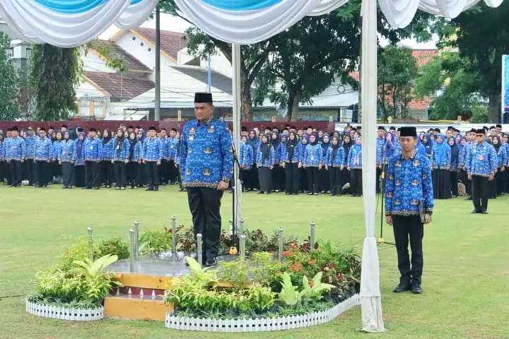 HUT KORPRI ke-53 di Lampung Utara: Upacara, Donor Darah, dan Bakti Sosial