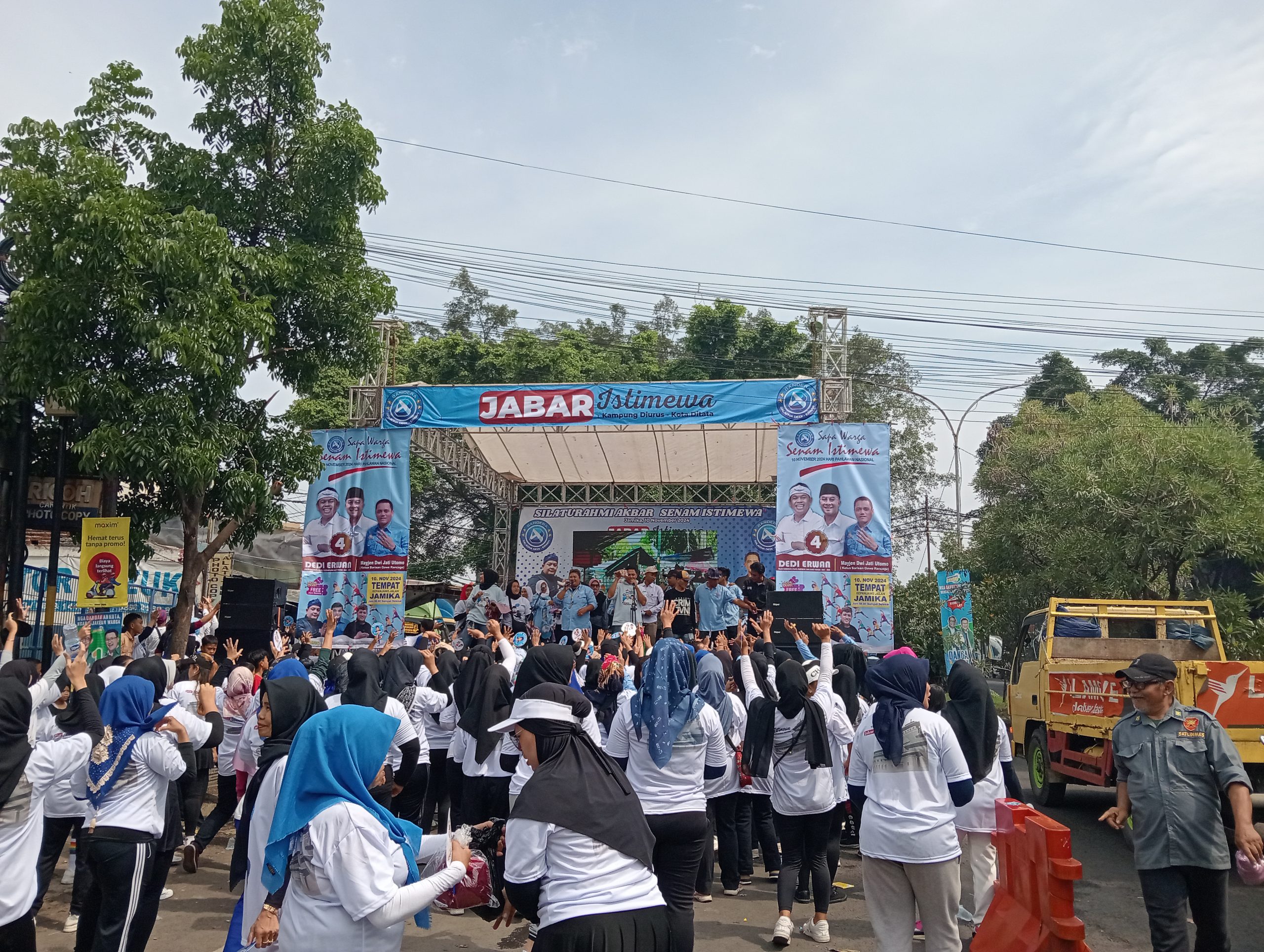 "Baladna Dedi Erwan (BANDERA) Gelar Silaturahmi Akbar Senam Istimewa Bersama Masyarakat Kota Bandung"