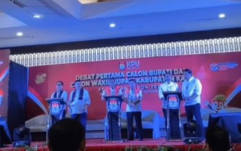 Debat Publik Perdana Pilkada Karo 2024, Adu Ide dan Strategi Meningkatkan Kesejahteraan Masyarakat