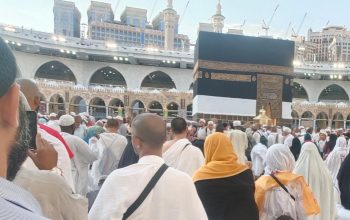 Ramai Transgender Umrah Berbusana Muslimah, Apa Hukumnya? Ini Penjelasan Komisi Fatwa