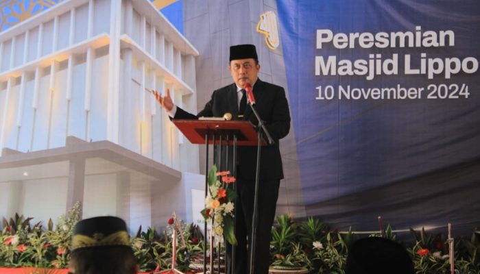 Pj Bupati Dedy Supriyadi Resmikan Masjid Lippo Cikarang 2