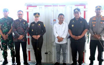 Pj Bupati Dedy Supriyadi Bersama Forkopimda Melepas Distribusi Logistik Pilkada 2024