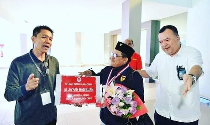 Penemu Biofar SS Juara Dunia Ilmuwan Kelas Dunia, Ja'far Hasibuan Dilarang Masuk Terminal Amplas Berencana Laporkan Pihak Dishub Medan ke Presiden Prabowo