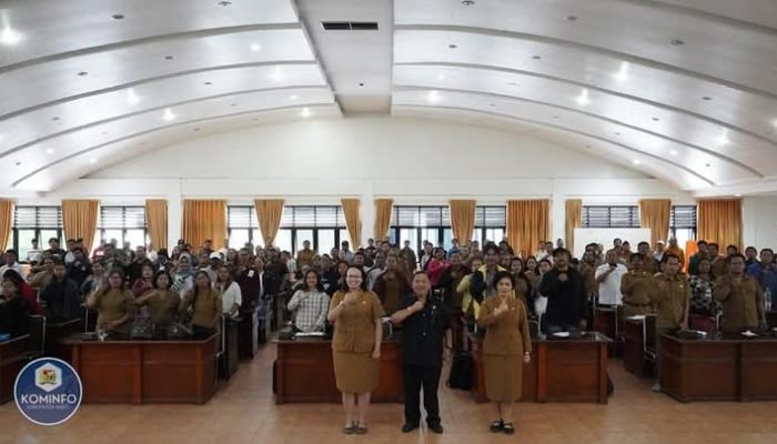 Sekretaris Daerah Kabupaten Karo Apresiasi Kegiatan Pembinaan Peningkatan Kapasitas Sekretaris Desa di Kabupaten Karo