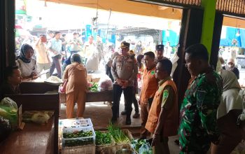 Polsek Talang Ubi dan Forkopimda Melaksanakan Inspeksi Mendadak (sidak) Pemantauan Jarga dan Stok kebutuhan Pokok di Pasar Impres Talang Ubi